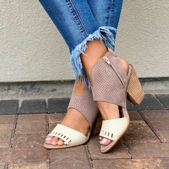 Two Tone Whipstitched Ankle Cuff Peep Toe Shootie - Picture 4 of 8